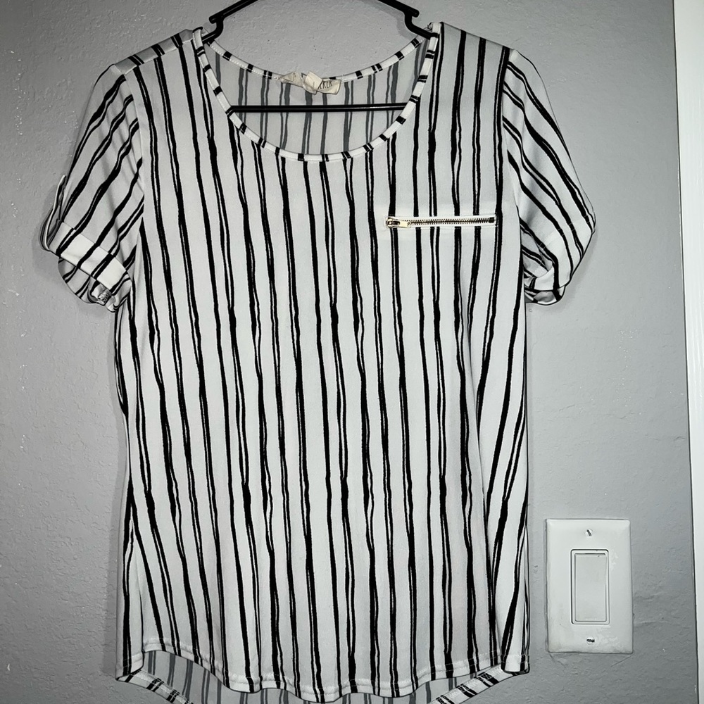 Stripped White and black short sleeve shirt